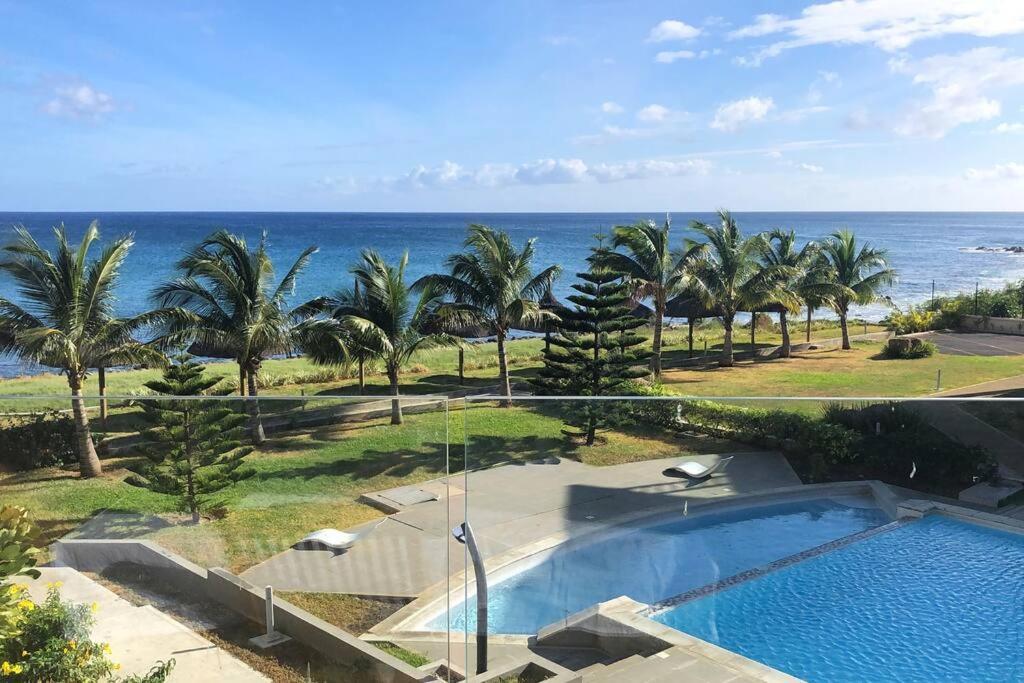 Magnificent Sea-View Apartment Flic en Flac Экстерьер фото